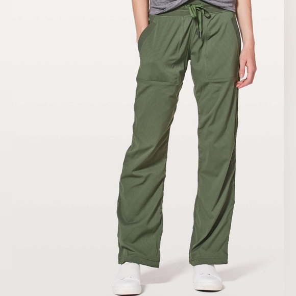 Lululemon Dance Studio Pant *Unlined - Picture 1 of 4